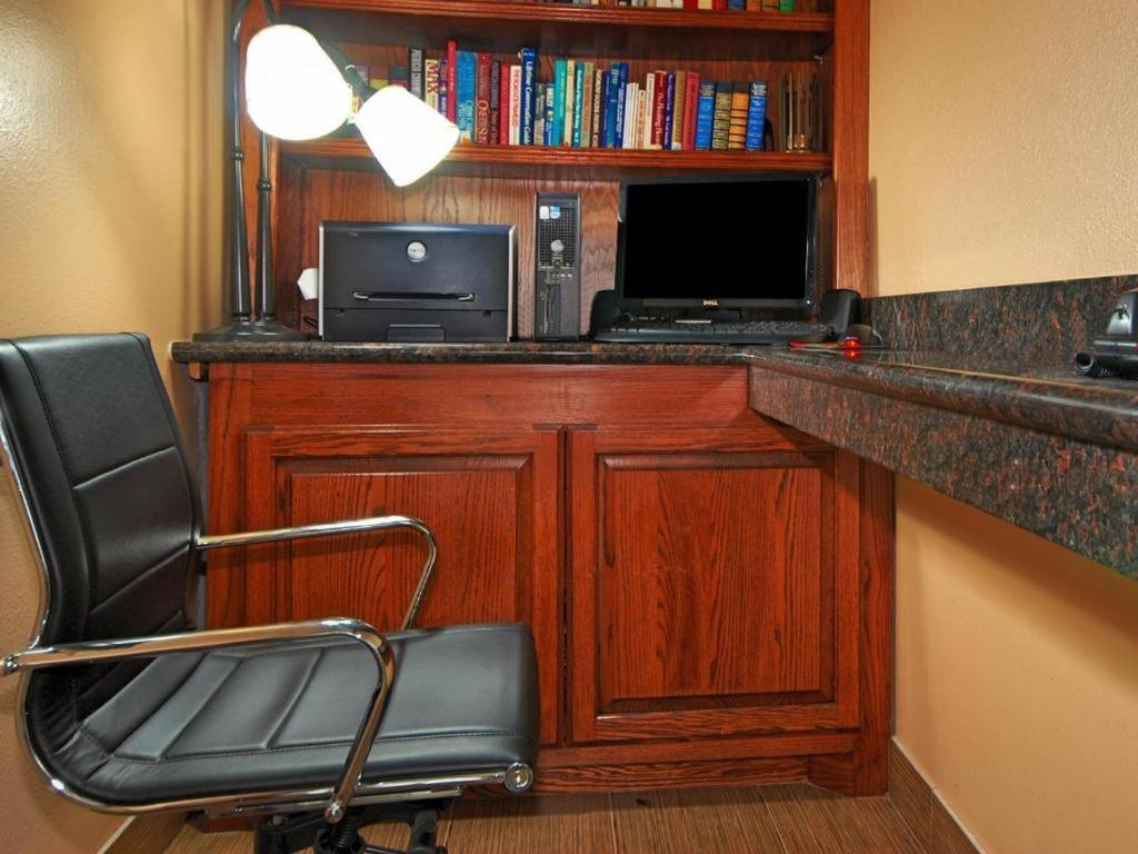 Americas Best Value Inn Sinton Exterior photo